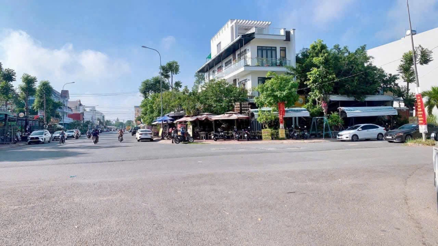Bán cặp nền 250m2 đường Nguyễn Thị Sáu,Phường Hưng Phú TP Cần Thơ.